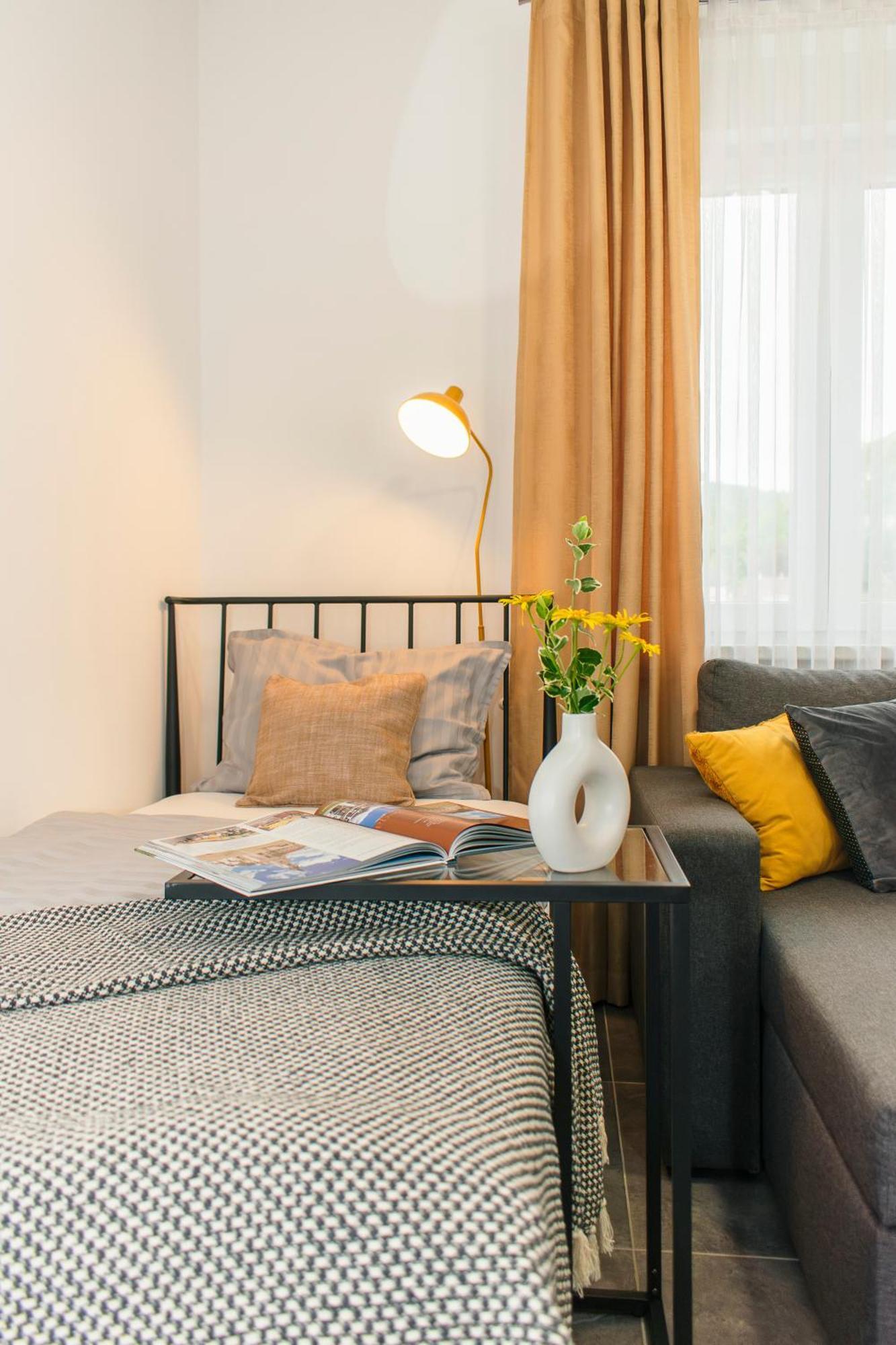 Goodlife Studio Apartment Pozega Bagian luar foto